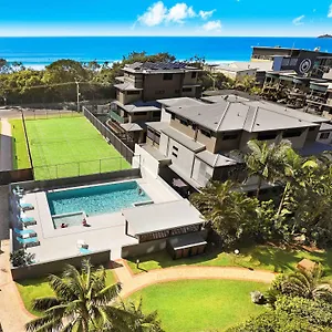 **** Resort Majorca Isle Beachside Australia